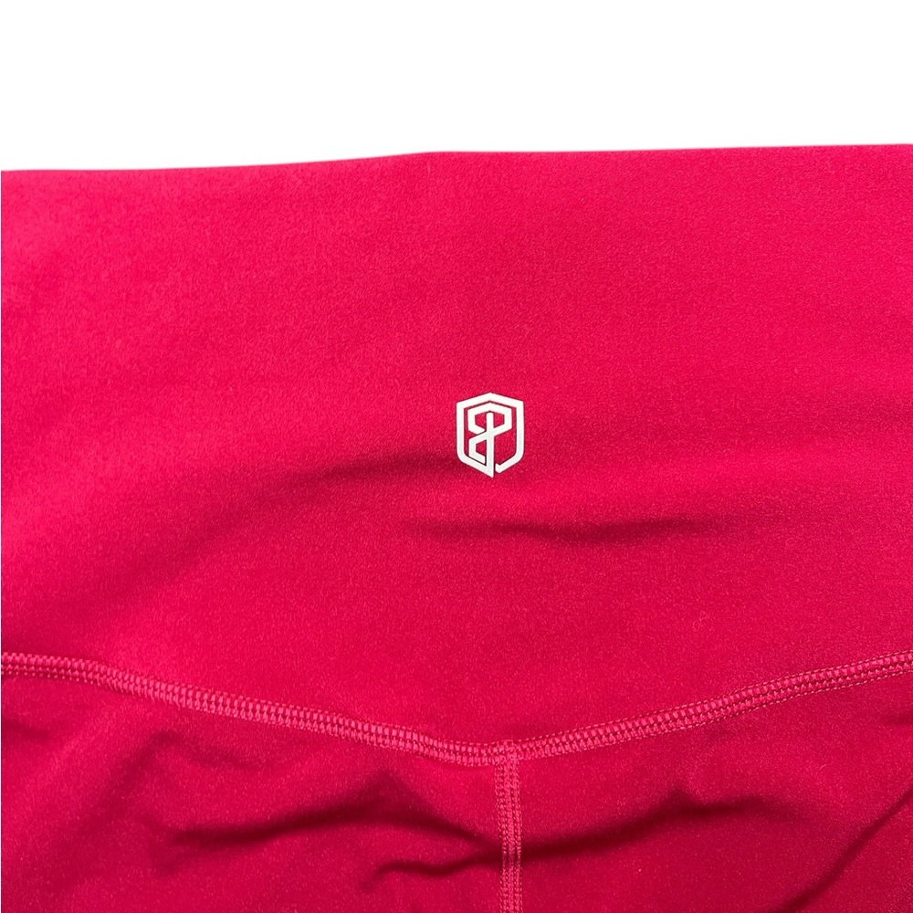 ~ Born Primitive Limitless Leggings 70%  Nylon 30% Spandex Size L - Picture 4 of 5